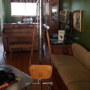 Soft leather shoulder bag